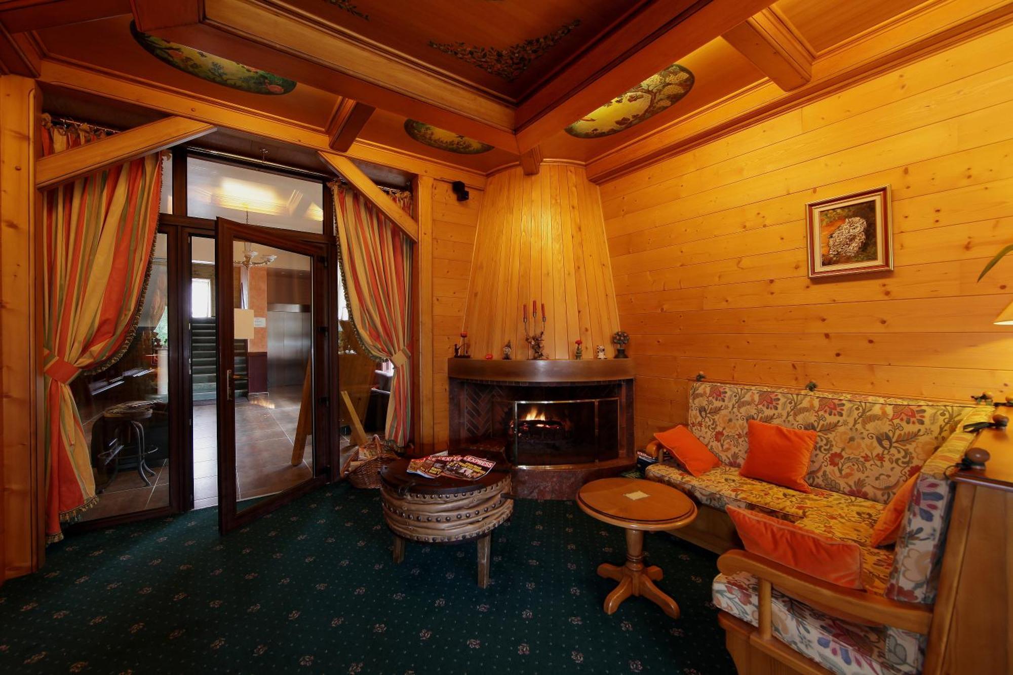 Les Loges Du Parc Hotel Gérardmer Exterior foto